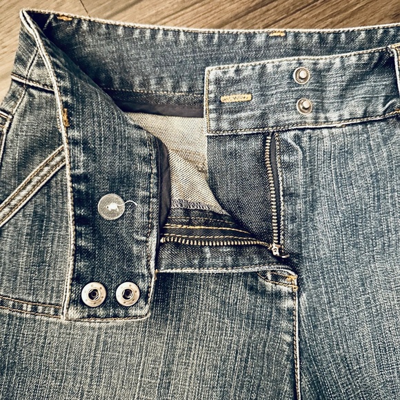 Talbots petites stretch crop jeans women’s size 4 faded denim - Picture 4 of 7